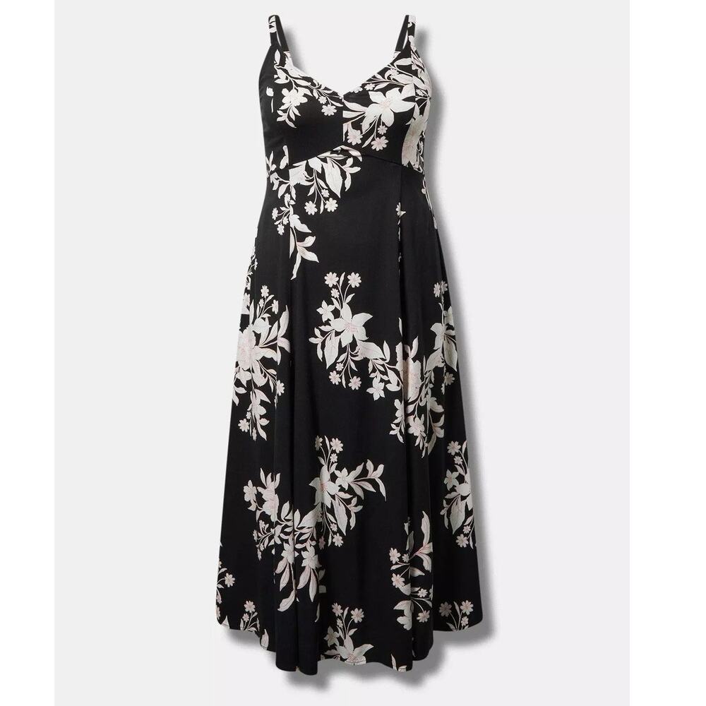 Torrid Tea Length Trapeze Dress Alessa Floral Black Vacation Beach Size 3X EUC - Picture 6 of 15